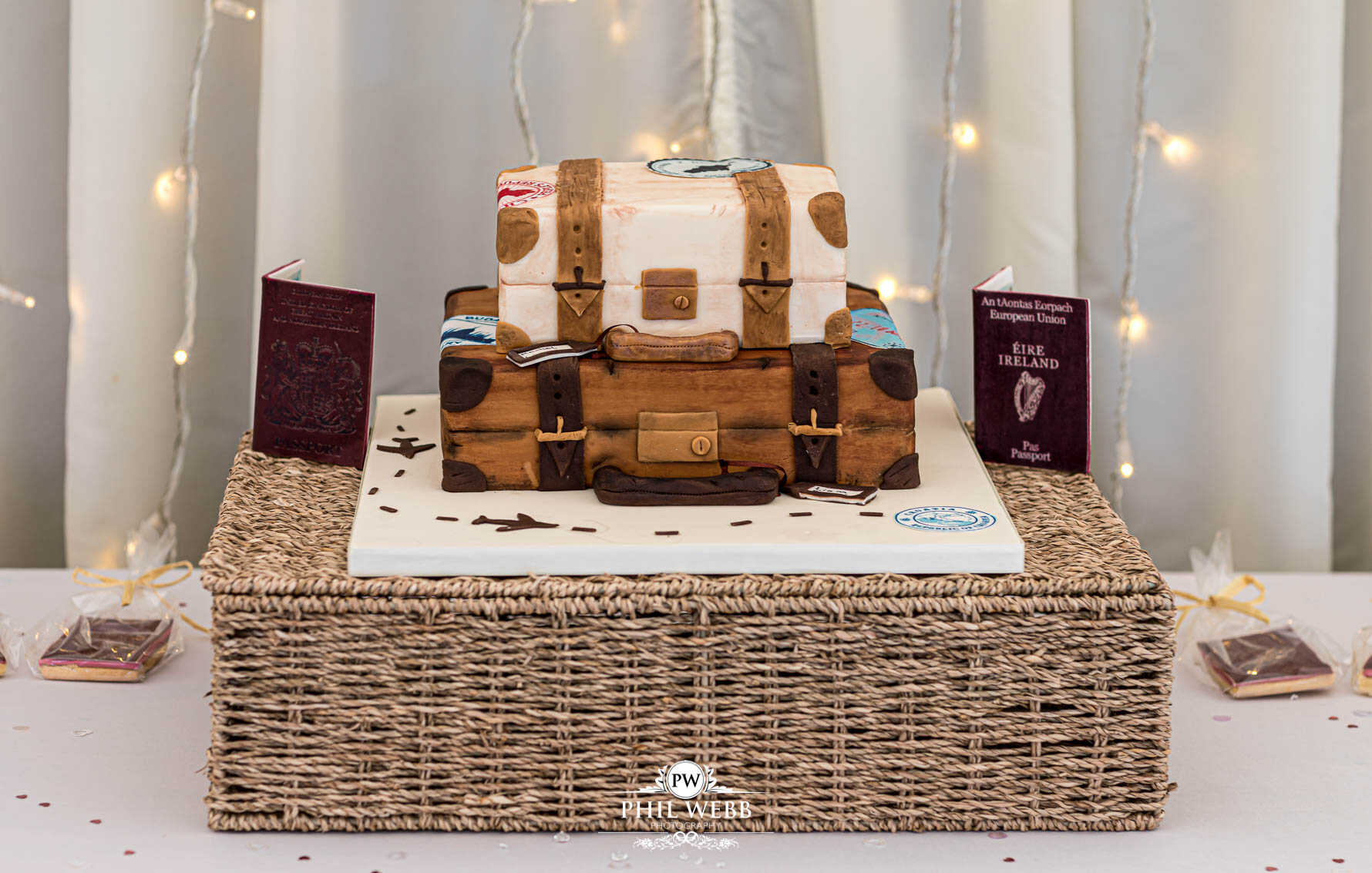 Borddesley Park Farm Wedding Photography Wedding Cake