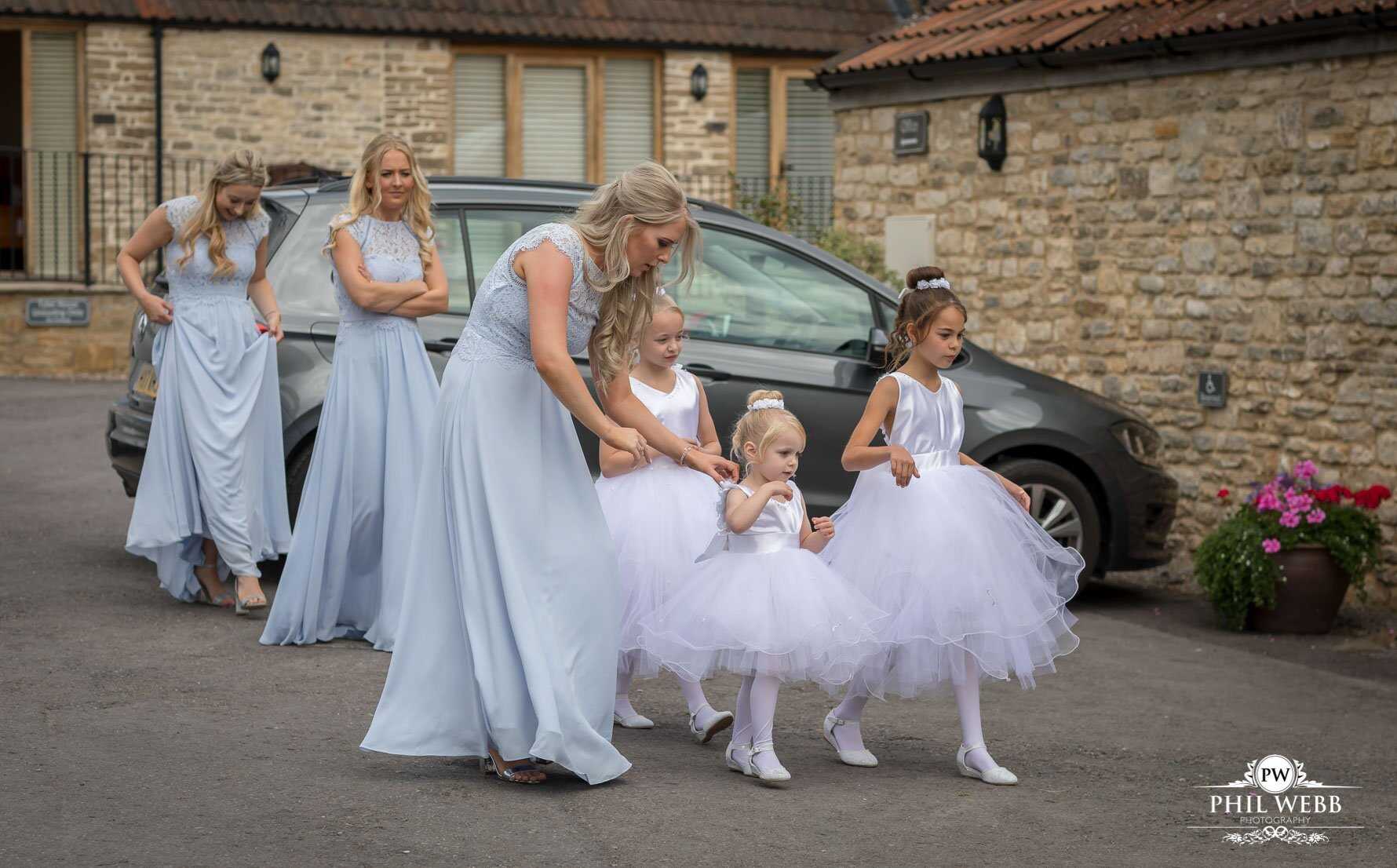 Kingscote Barn Wedding Photography wedding ceremony