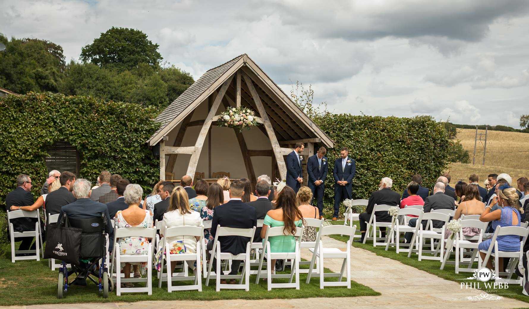 Kingscote Barn Wedding Photography Outdoor wedding ceremony