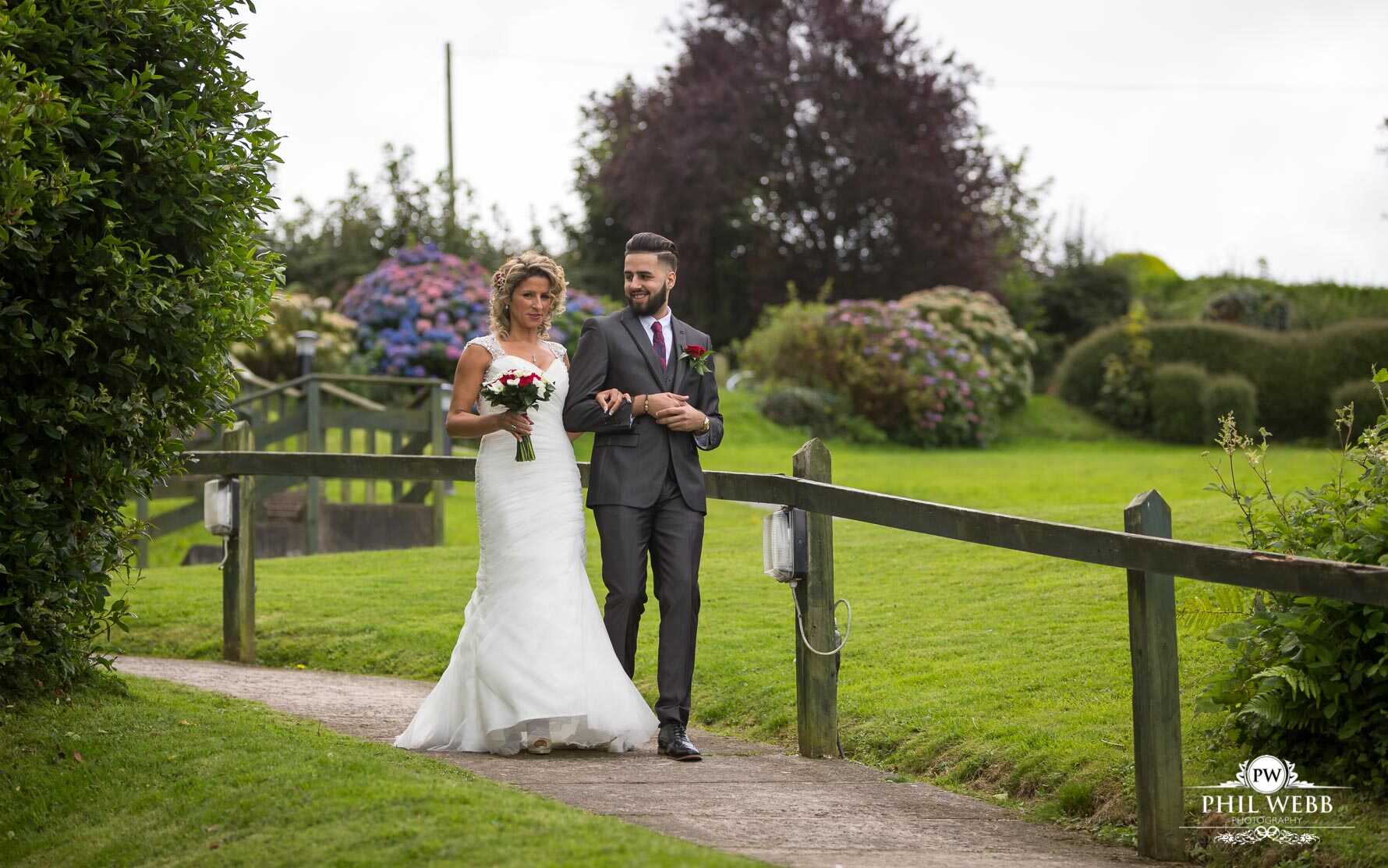 Sandy Cove Bay Wedding Photography outdoor wedding ceremony