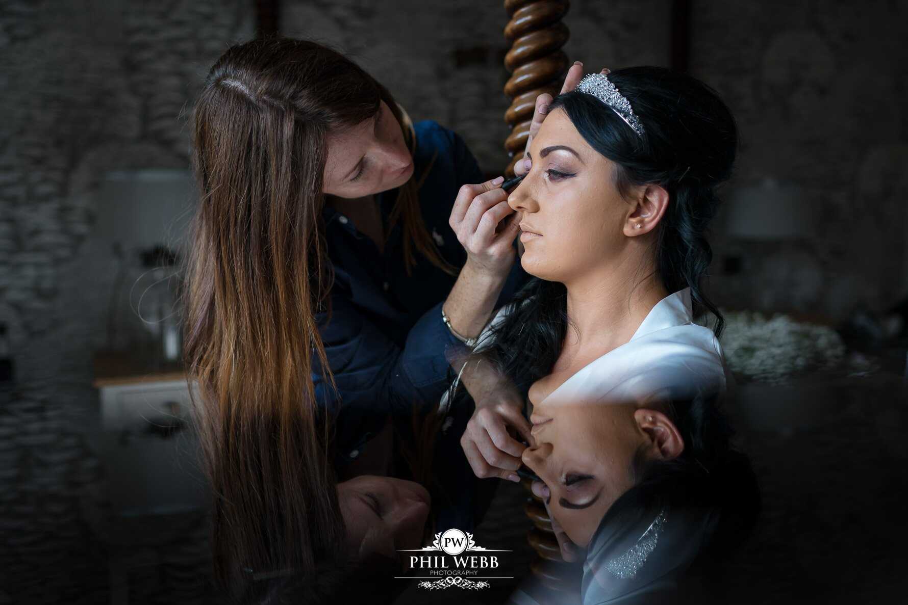 Stonehouse Court Wedding Photography bride preparations