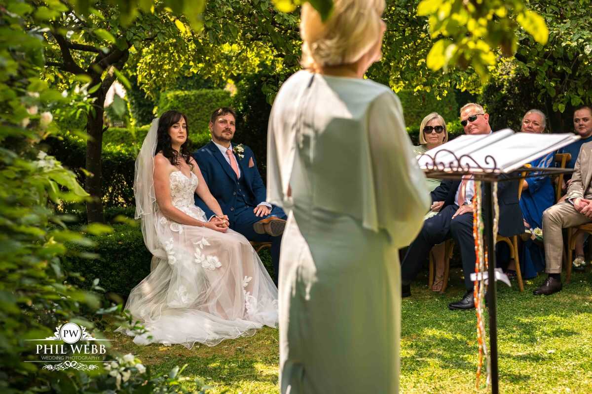 Pauntley Court Wedding Venue bride and groom wedding ceremony