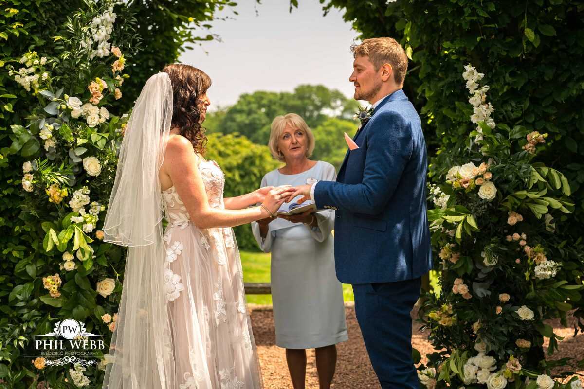 Pauntley Court Wedding Venue bride and groom wedding ceremony