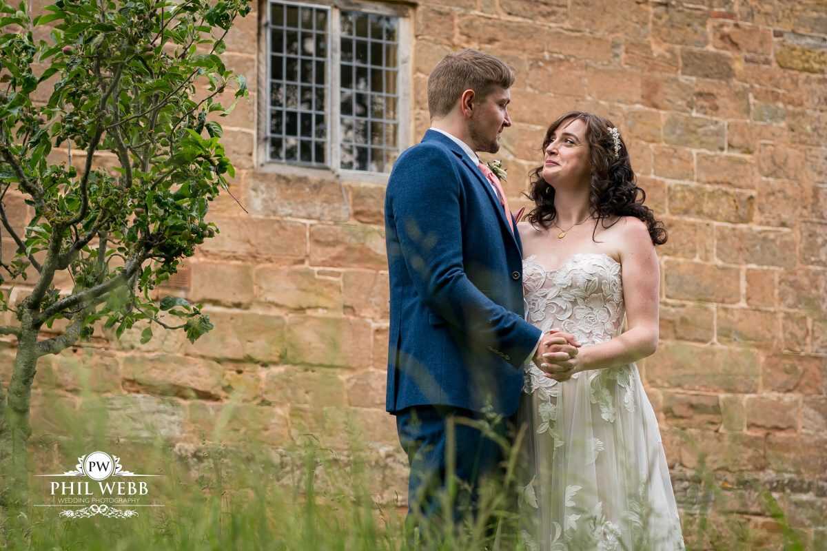 Pauntley Court Wedding Venue bride and groom portrait