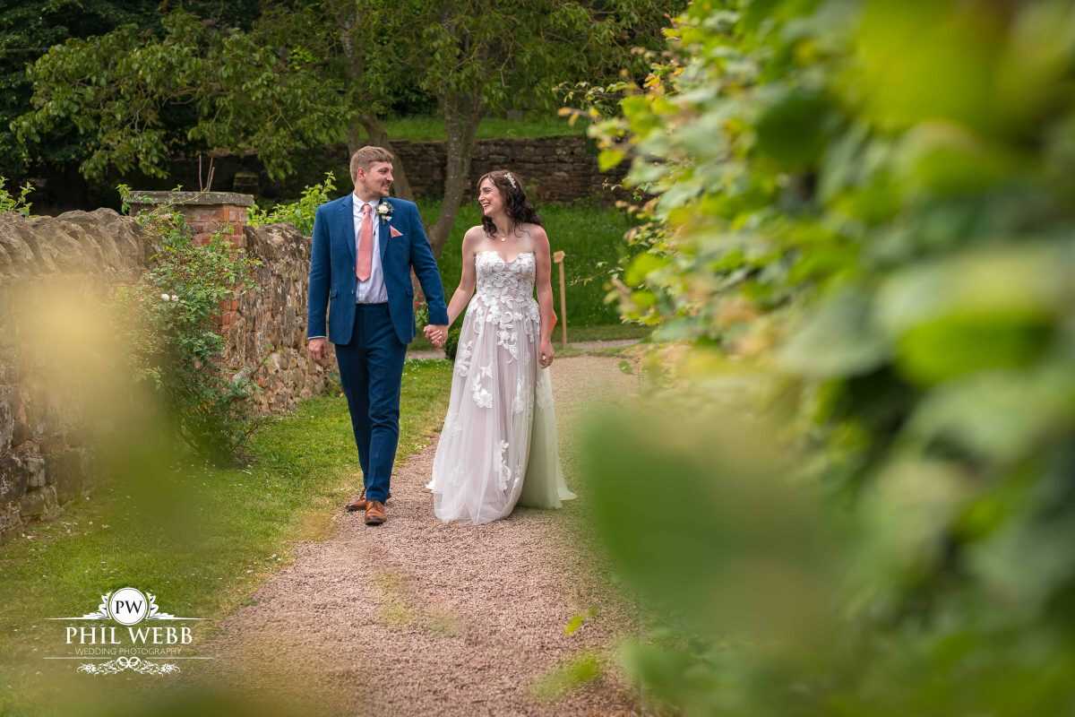 Pauntley Court Wedding Venue bride and groom portrait