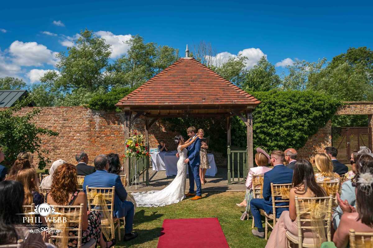 The Hatherley Manor Hotel Wedding photography outdoor wedding ceremony