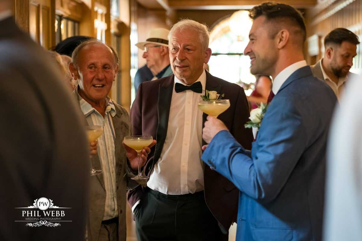 Coombe Lodge Wedding Photography drinks reception